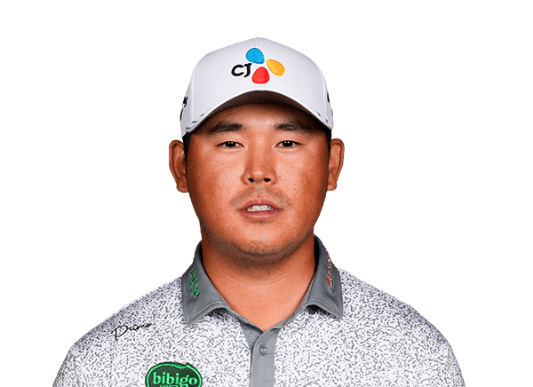 Si Woo Kim headshot